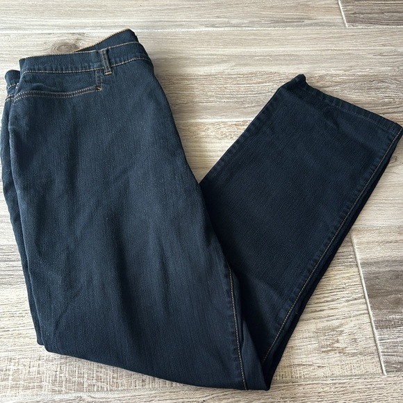 Westbound Denim - Westbound Black jeans in size 16 with Contrast Stitching
